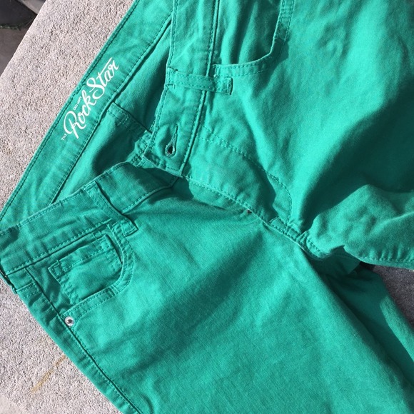 Old Navy green skinny jeans