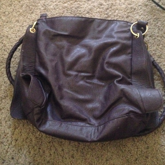 purple leather volcom purse - Picture 4 of 4