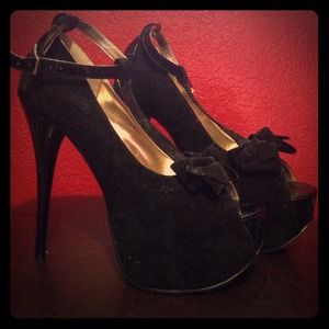 Bakers Black High Heels