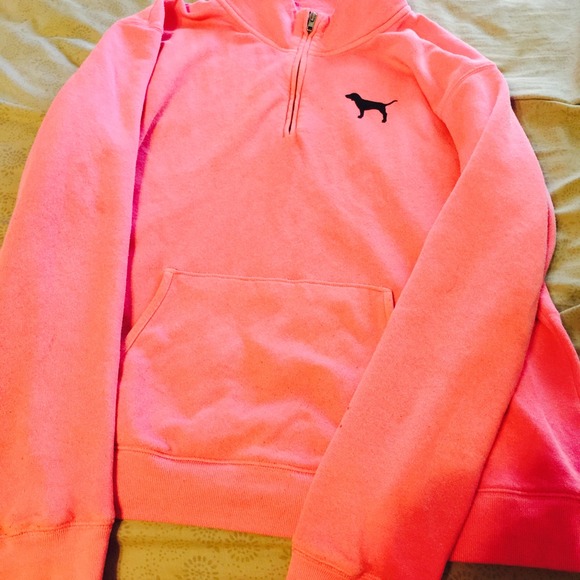 Vs pink pull over zip up