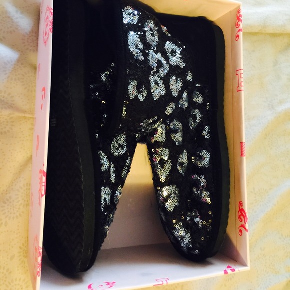 Victoria's Secret love pink boots