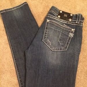 Miss Me skinny jeans! Size 31!