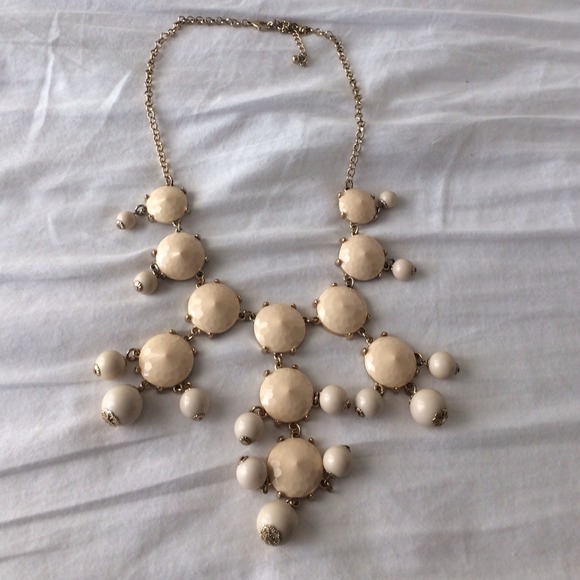 Statement bubble necklace
