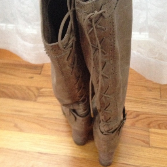 Italian leather boots - Picture 2 of 4