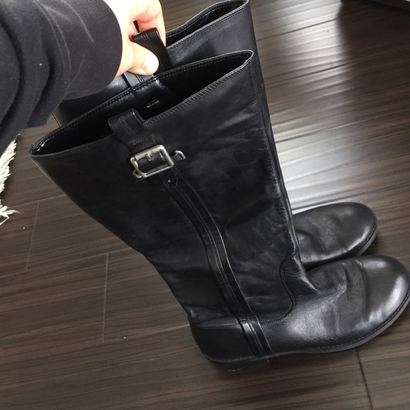 Jessica Simpson riding boots 9.5 !
