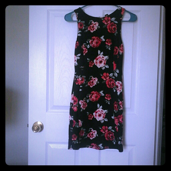 Rose Print Bodycon Dress