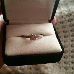 Promise ring excellent condition 2 months old