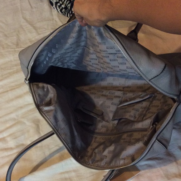 Brand new Michael Kors Hamilton Weekender bag - Picture 3 of 4