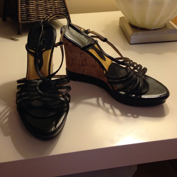 Charles by Charles David wedge sandals in size 6