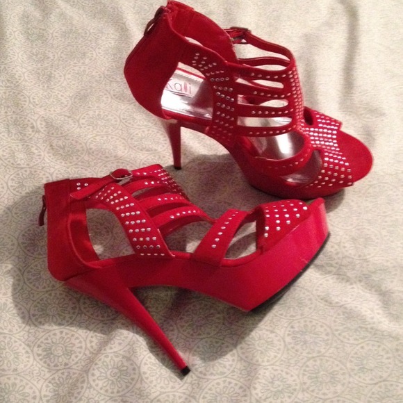 Red Stilettos / Cheetah Jacket