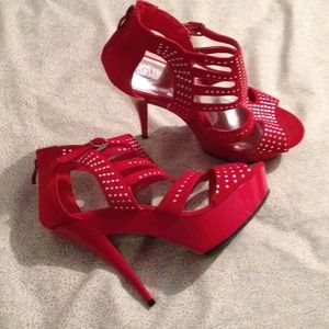 Red Stilettos / Cheetah Jacket