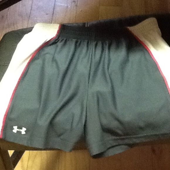 Under armour shorts. - Picture 3 of 3