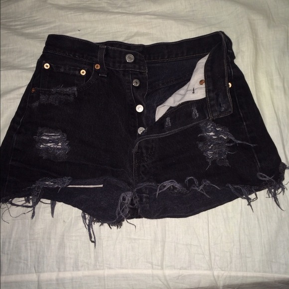 Levi's Denim - Levi's high waist shorts