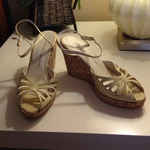 Chinese laundry ivory wedge sandal size 6