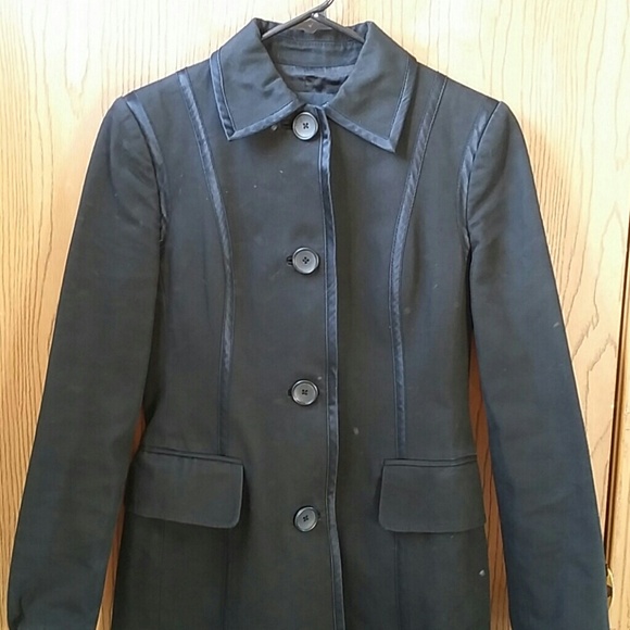Stunning Banana Republic Coat - was $125 - Picture 3 of 4
