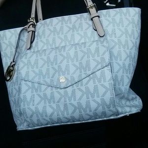 Authentic michael kors purse