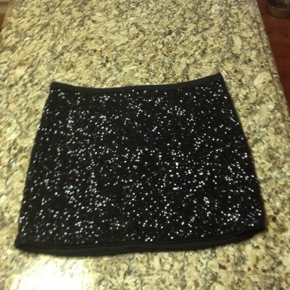 Forever 21 sequin skirt