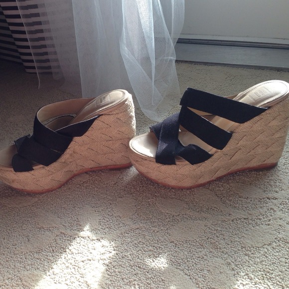 Herve Leger woven wood with bandeau straps wedges - Picture 3 of 4