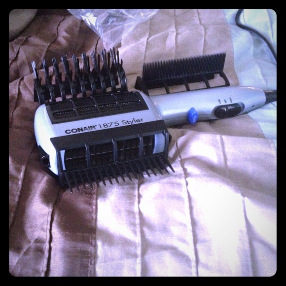 💥SOLD💥Conair styler 1875