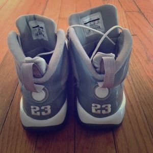 size 5.5 GREAT condition  100 bucks