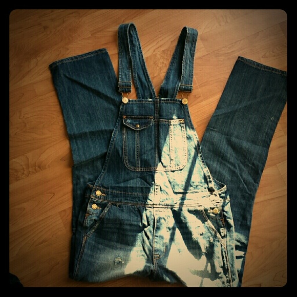 AE Distressed Jumper