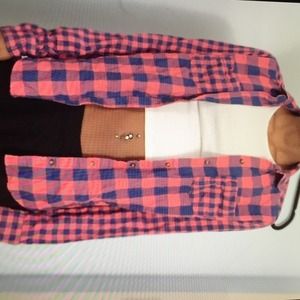 hollister flannel shirt
