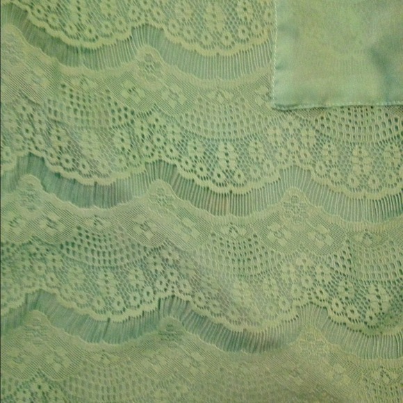 Tank top - Picture 3 of 3