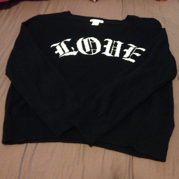 Brand new Forever 21 black/cream sweater top