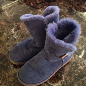 🚫SOLD!🚫UGG med-length Bailey Button boots, Navy