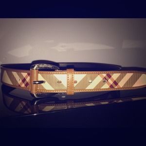 Burberry belt