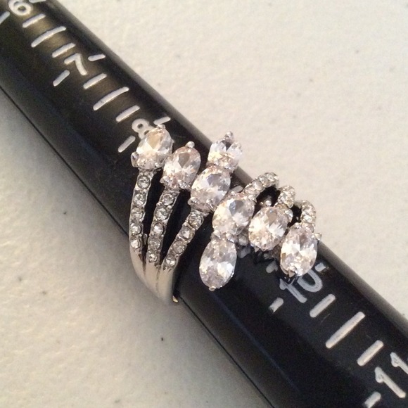Jewelry - Make an Offer! White Topaz CZ WGP Ring