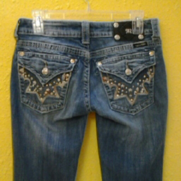 MissMe jeans size 27 style#jw6054B2 bootcut #10705
