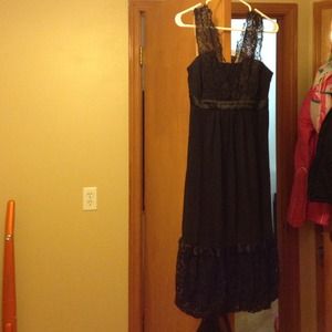 Bcbg black lace/chiffon knee/tea length dress sz 4