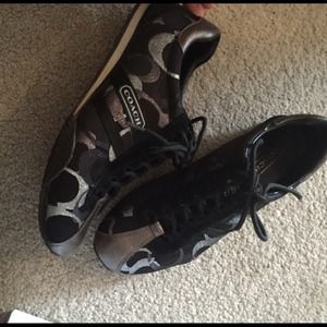 Coach shoes wore a few times