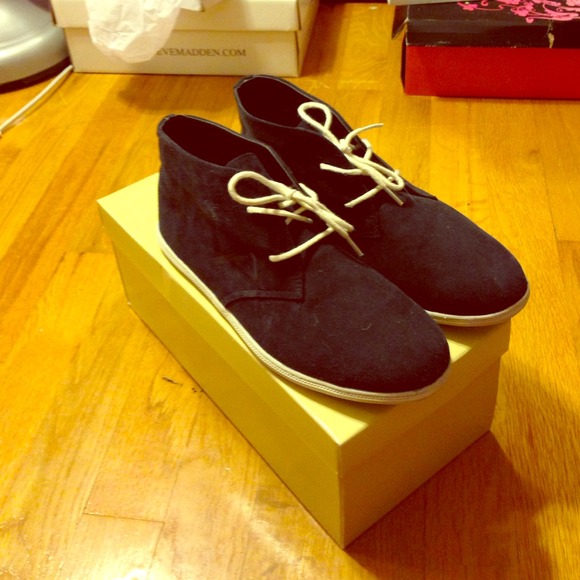 Navy blue ankle boots