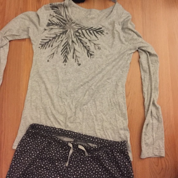 Pjs - Picture 3 of 3