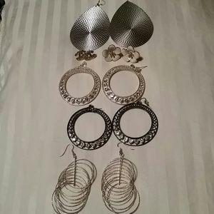 Earings