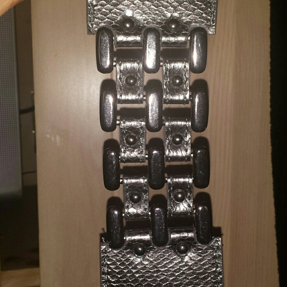 Belt - Picture 2 of 2