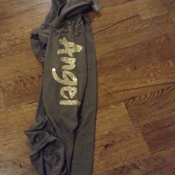 Victoria secret , sweatpants & hoodie - Picture 2 of 4