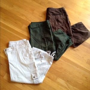 🌟Reduced🌟 3 pairs of Capri pants