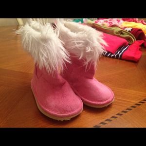 Gymboree outlet pink cozy cutie boots