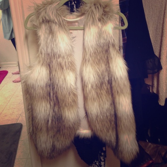 NEW FUR VEST!!!