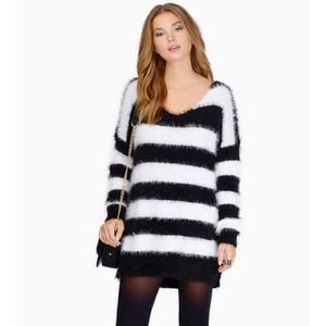 White Cotton Blends Sweater