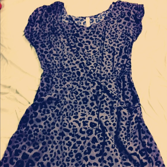 Black& Gray Leopard Print Dress
