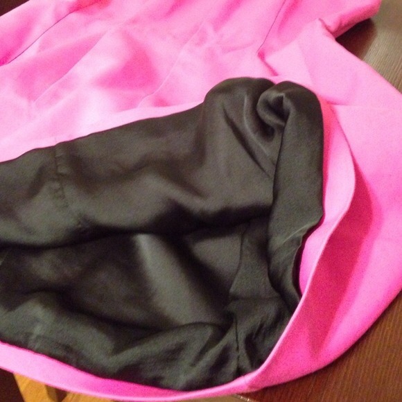 Zara Tulip Dress| Fushia Pink - Picture 2 of 3