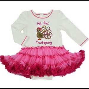 Iso: 1st Thanksgiving outfit size newborn/0-3mos