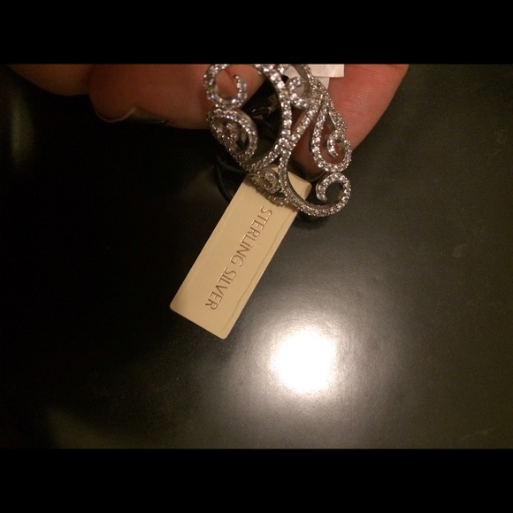 ✨HP✨925 Silver Lace Ring - Picture 2 of 4