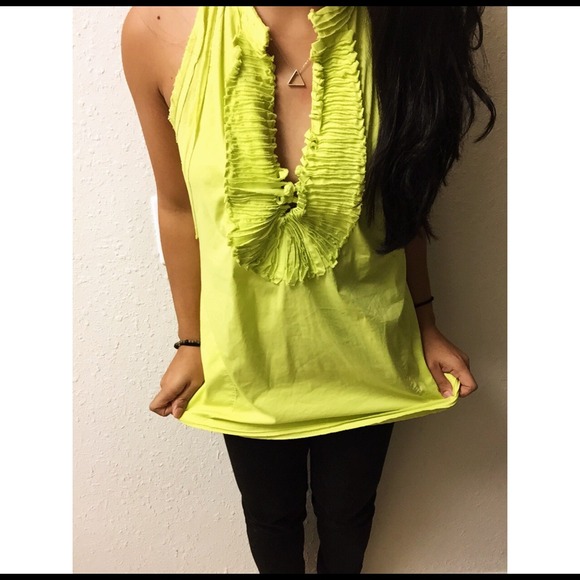 SOLD!!! BCBG Max Azria Top - Perfect for office or