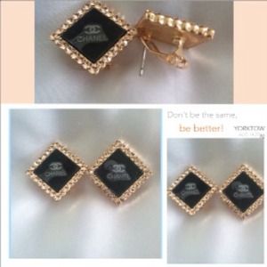 🎈🎉🎈 Crystal Earrings 🎈🎉🎈