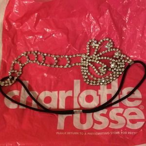 Flapper headband. Perfect for themed parties!